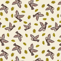 Old Quercus | Flying Owl on Dark Cream