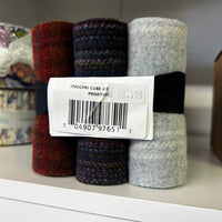 Curler Cube Box of Wool | Primitives